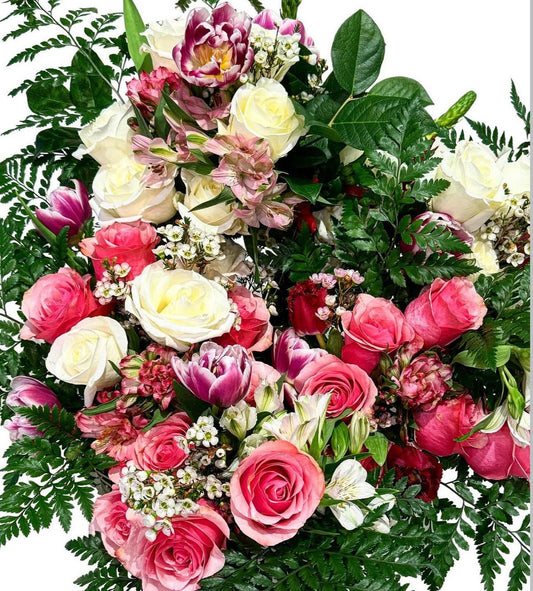 Seasonal Hand Tied Bouquet – Fresh, Colorful & Affordable